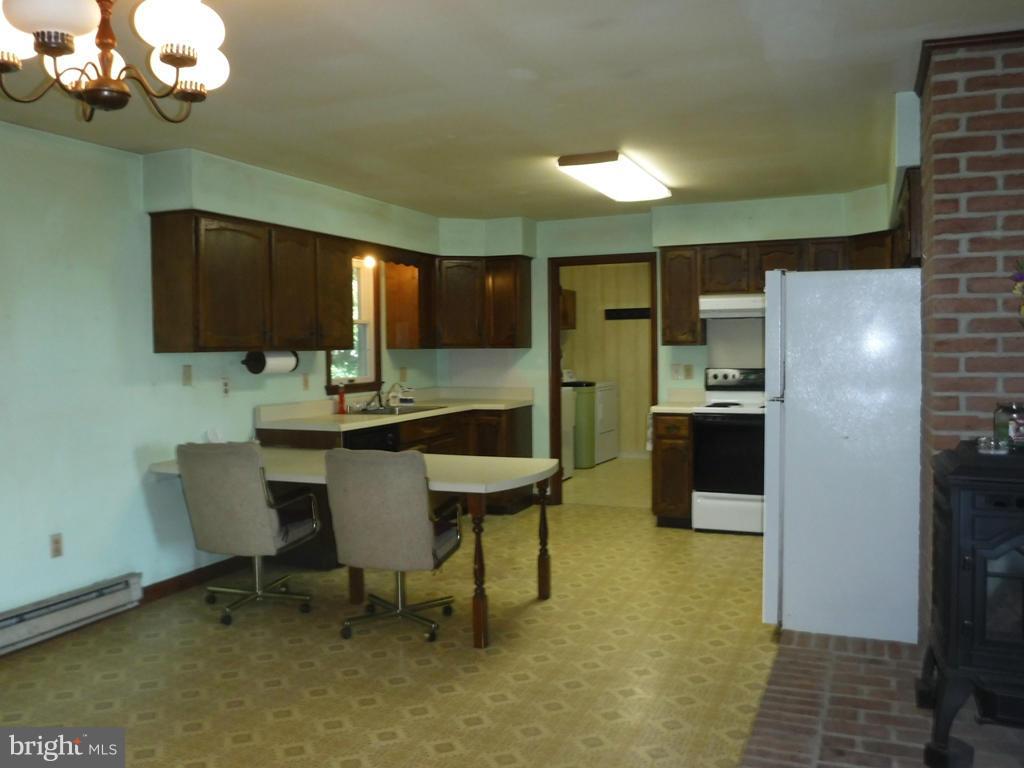 3416 Indian Bone Road Cambridge, MD 21613 - Photo 22 of 30 Kitchen