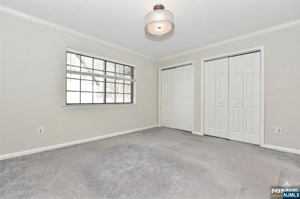 3707 Mark Twain Way Mahwah, NJ 07430 - Photo 15 of 27