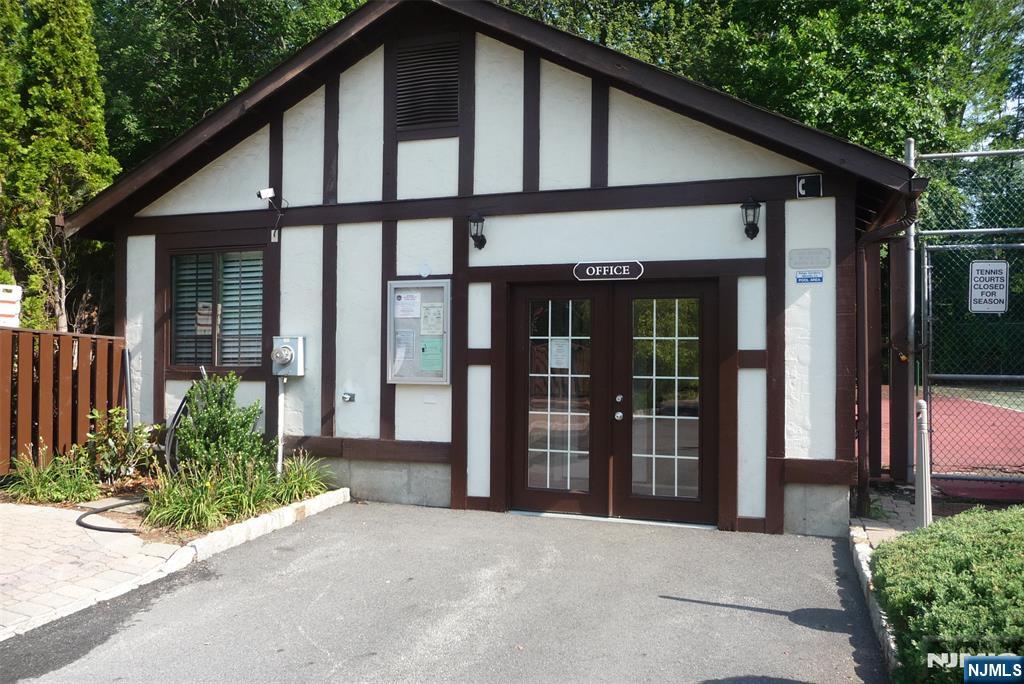 3707 Mark Twain Way Mahwah, NJ 07430 - Photo 27 of 27