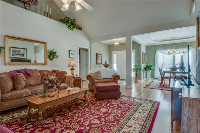 1023 Rutherford Way Hendersonville, TN 37075 - Photo 3 of 20 Gallery Image 3