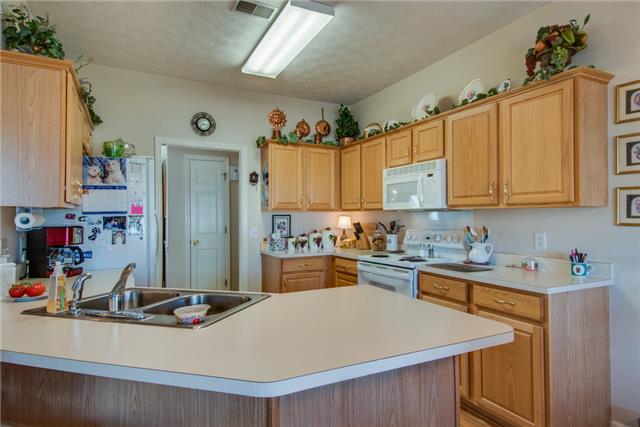 1023 Rutherford Way Hendersonville, TN 37075 - Photo 8 of 20 Gallery Image 8
