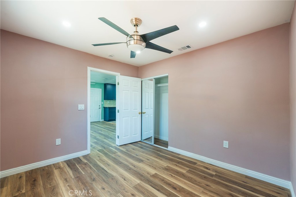 1680 South Rimpau Boulevard Los Angeles, CA 90019 - Photo 15 of 35 Bedroom 1