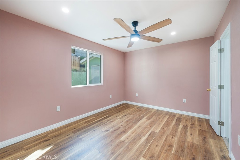 1680 South Rimpau Boulevard Los Angeles, CA 90019 - Photo 20 of 35 Bedroom 2