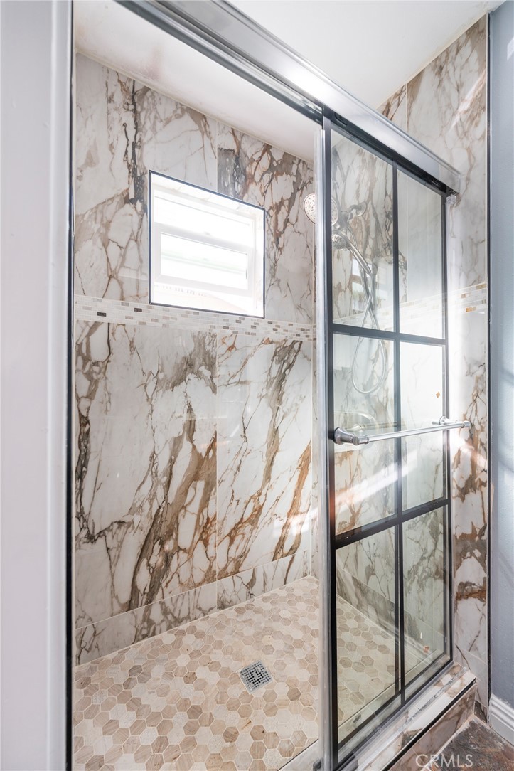 1680 South Rimpau Boulevard Los Angeles, CA 90019 - Photo 22 of 35