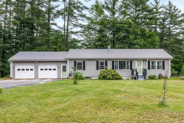 $524,900 | 37 Horseshoe Pond Road, Andover, NH 03216
