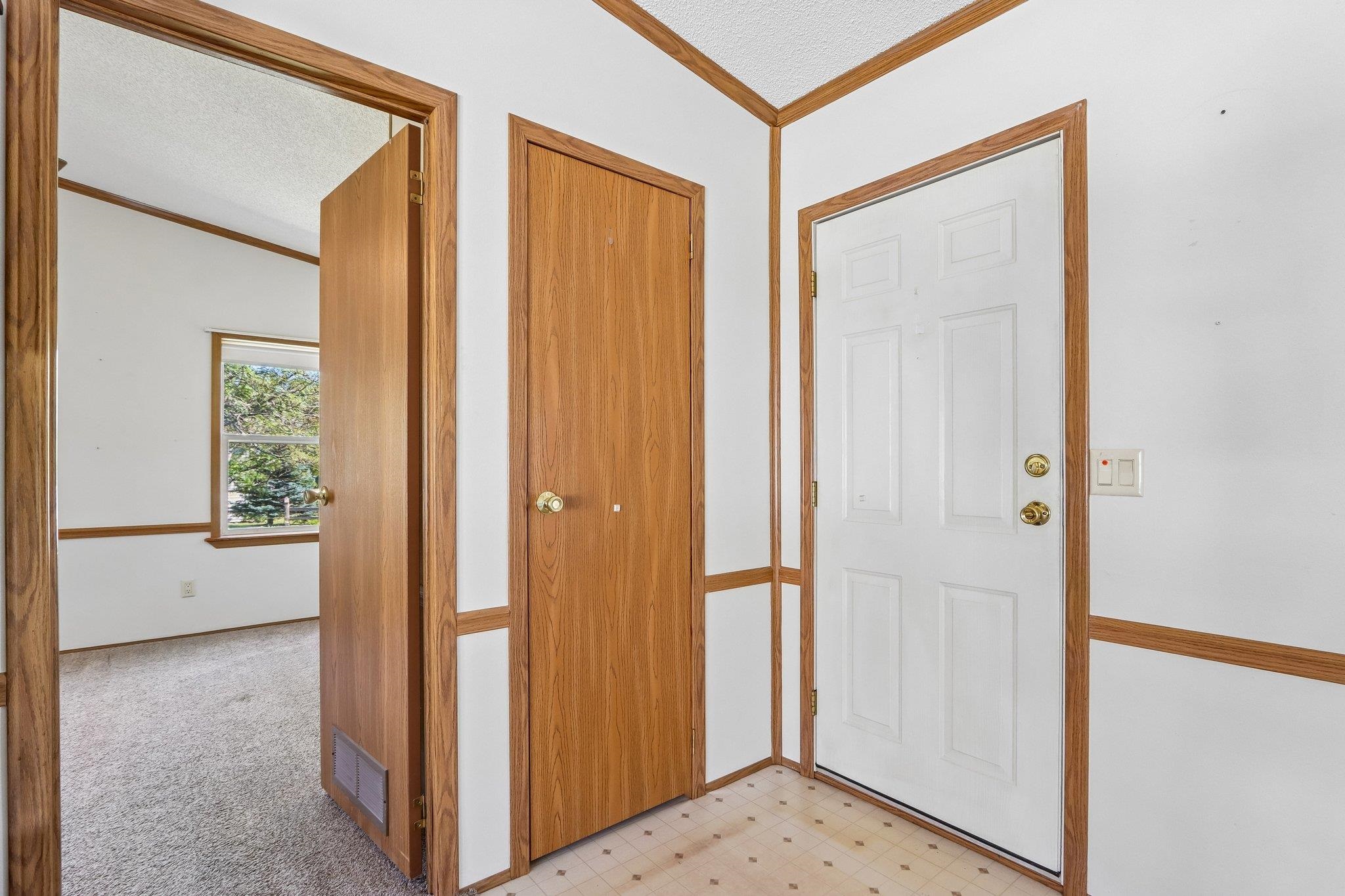 601 Park Ridge Road Waterford, WI 53185 - Photo 6 of 39 Gallery Image 6