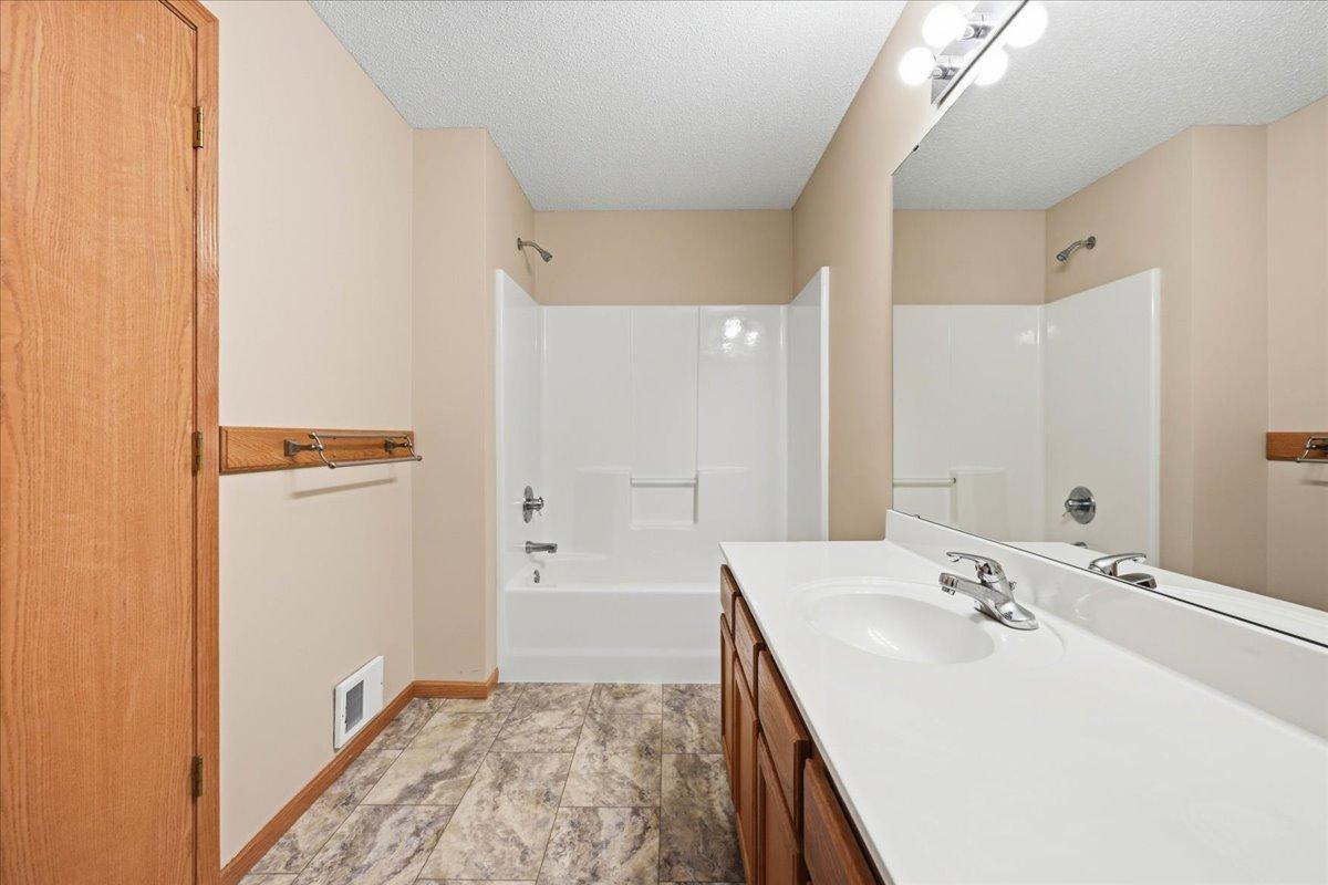 2305 Rosemary Curve Hudson, WI 54016 - Photo 15 of 17