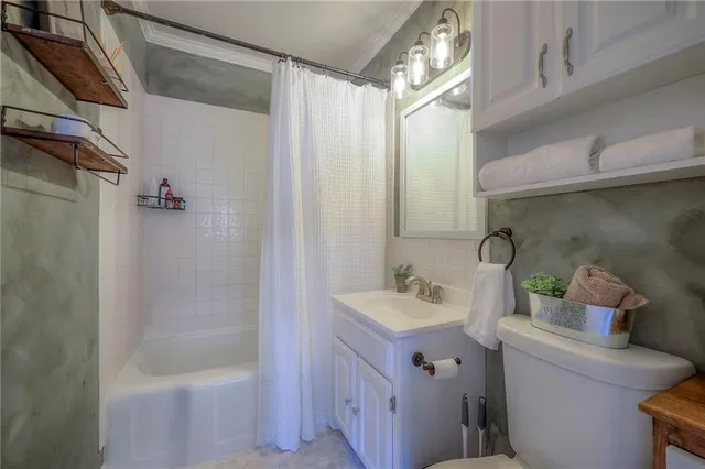 $245,000 | 619 East Loula Street, Olathe, KS 66061