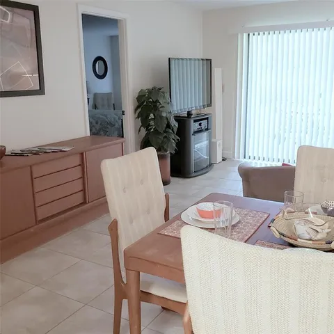 $3,700 | 4648 Longwater Chase, Unit 99, Sarasota, FL 34235