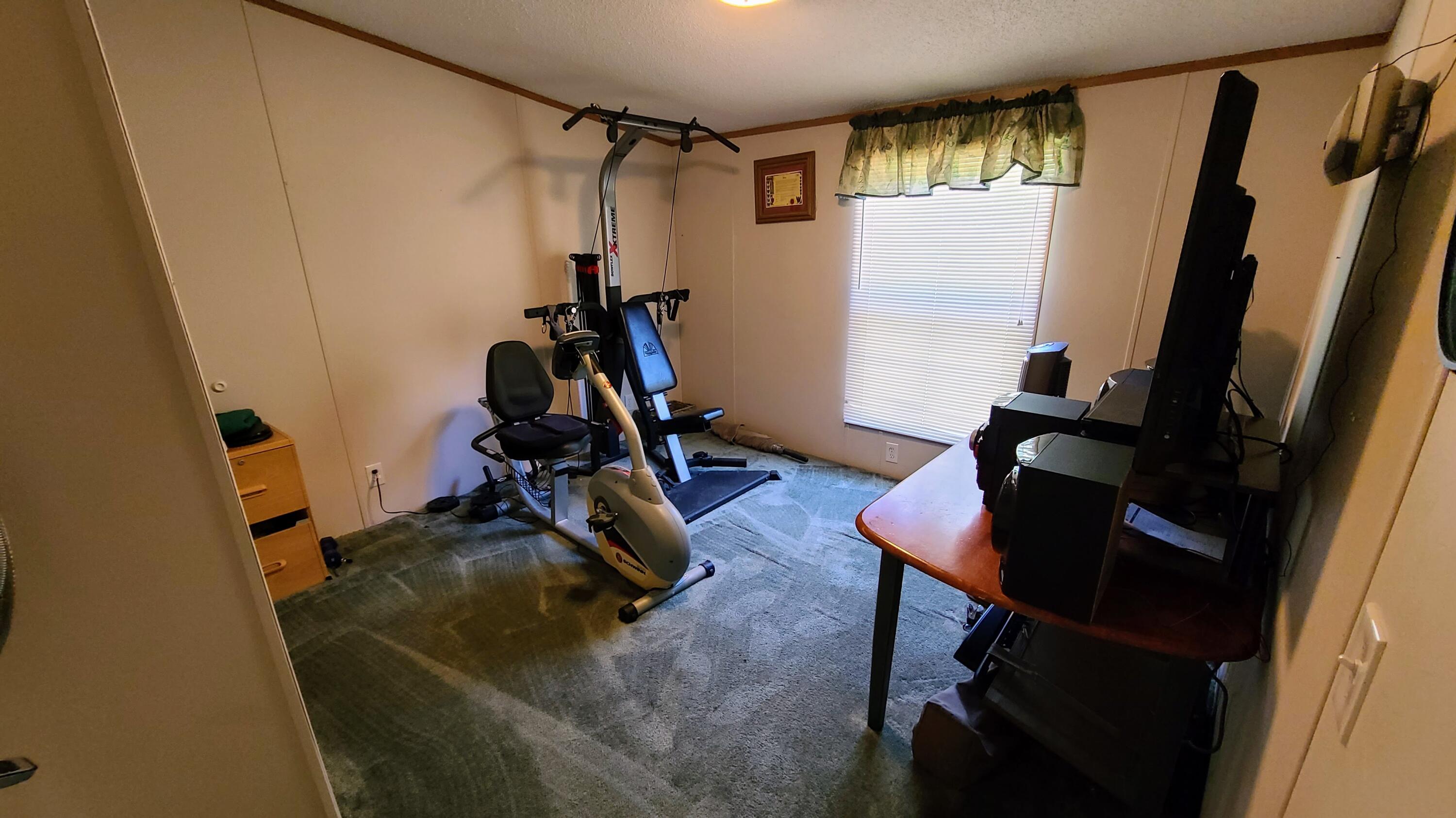 4051 Carterdell Road Salem, VA 24153 - Photo 16 of 36 Bedroom 3