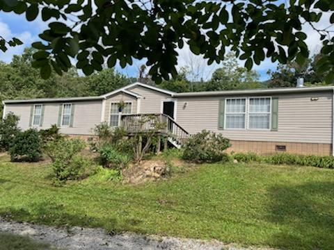 4051 Carterdell Road Salem, VA 24153 - Photo 2 of 36 IMG952644