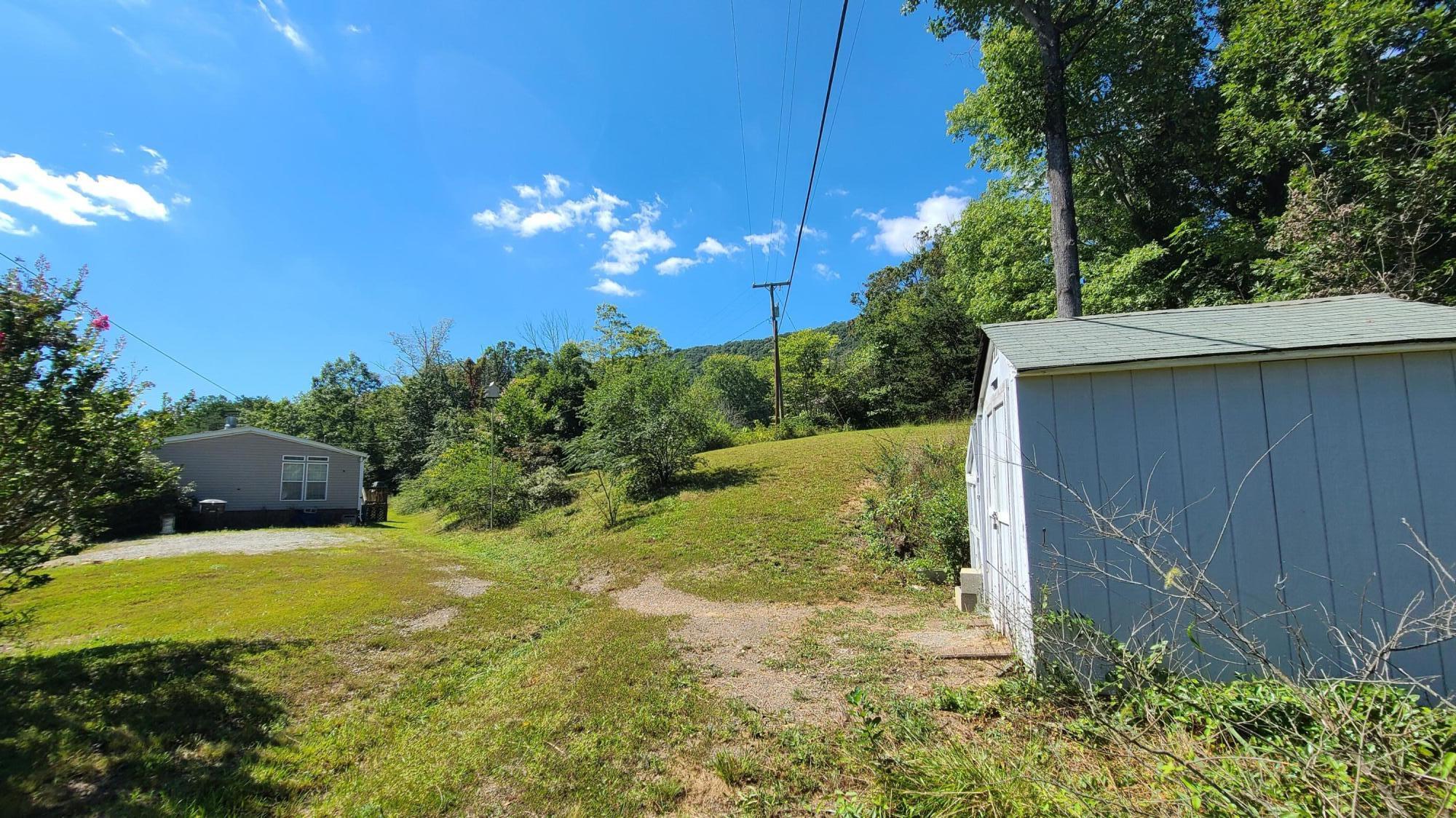 4051 Carterdell Road Salem, VA 24153 - Photo 34 of 36 20220901_150209