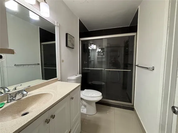 $2,200 | Country Club, Coral Springs, FL 33065