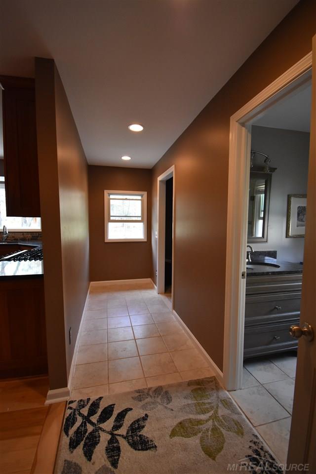 3176 Kilburn Road West Rochester Hills, MI 48306 - Photo 15 of 23