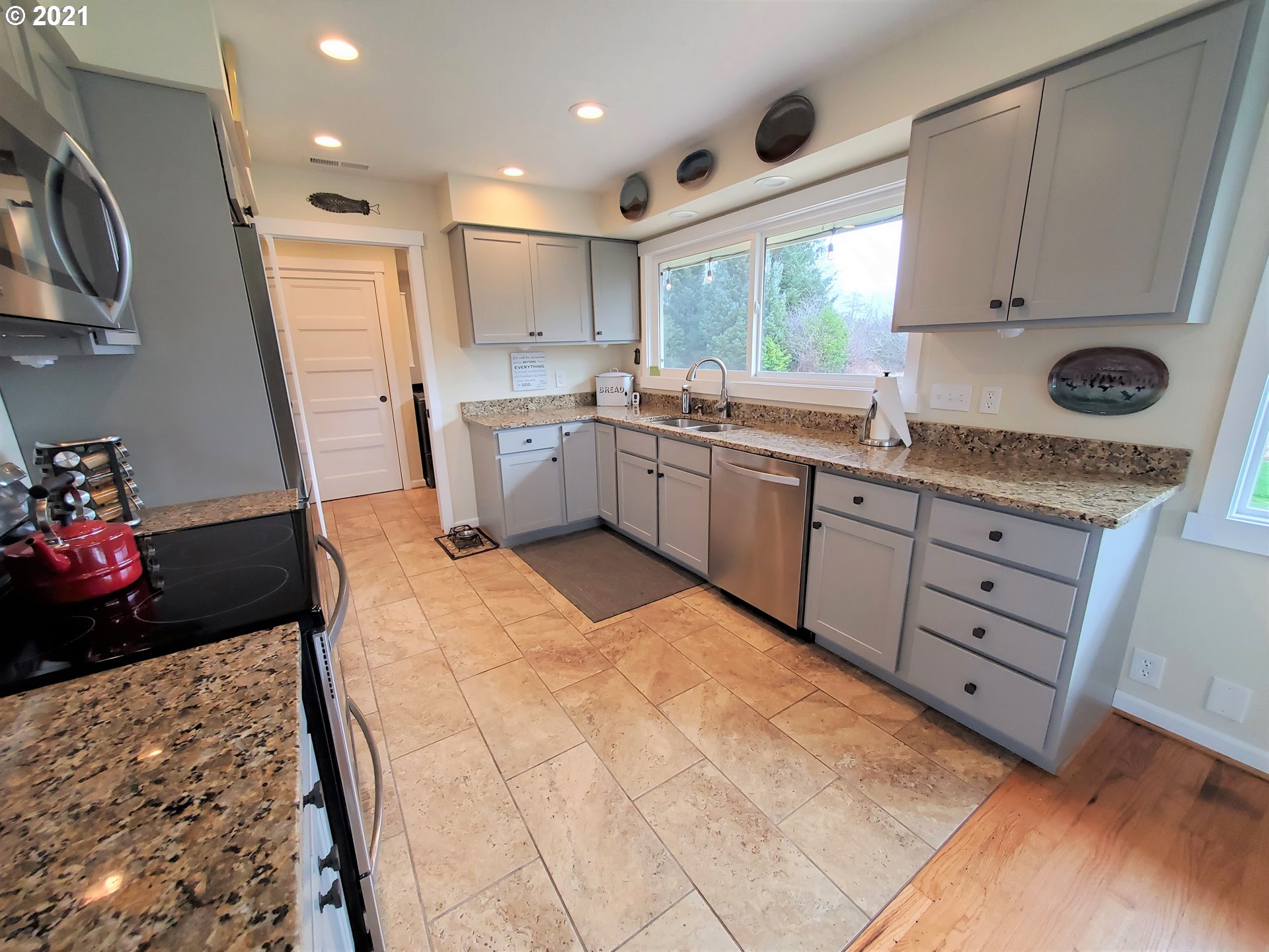 12502 Sandridge Road Long Beach, WA 98631 - Photo 12 of 32 Gallery Image 12