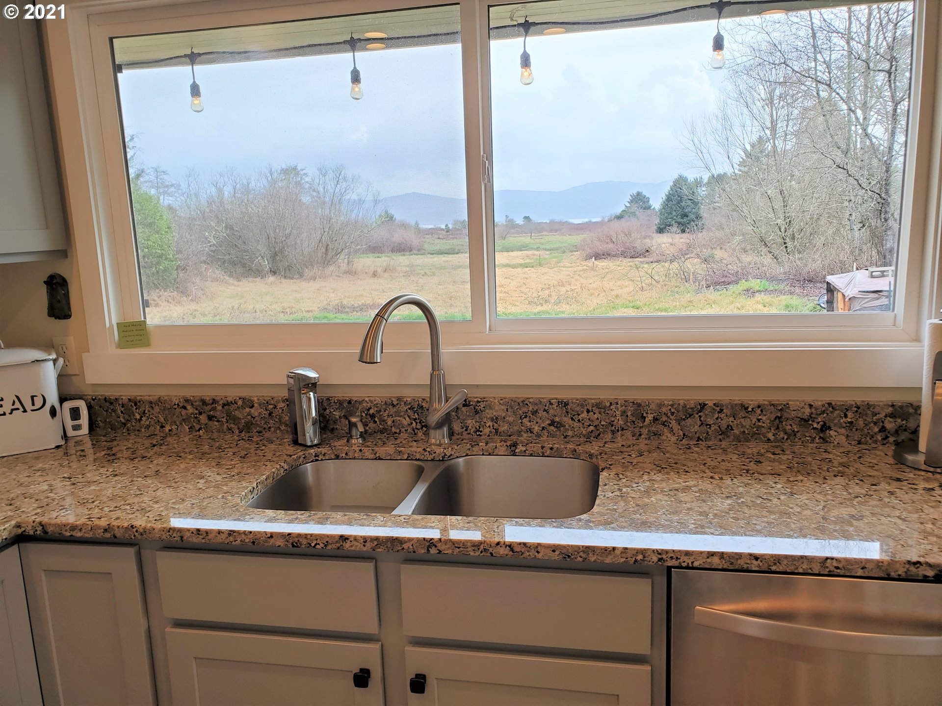 12502 Sandridge Road Long Beach, WA 98631 - Photo 17 of 32 Gallery Image 17