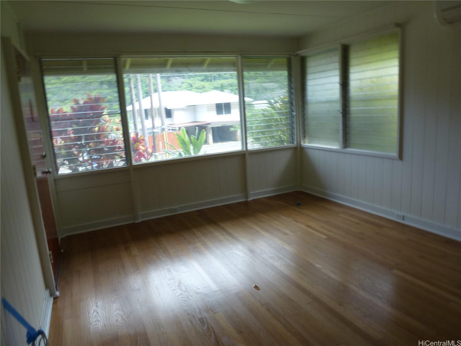 2409 Waiomao Road Honolulu, HI 96816 - Photo 4 of 10