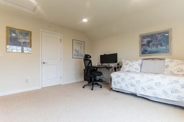 $1,225,000 | 30 Sienna Lane, Unit 30, Natick, MA 01760