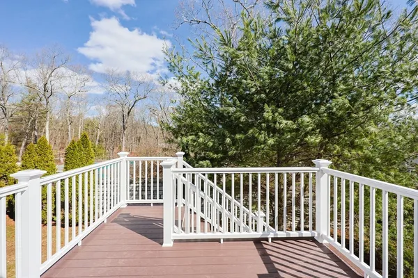 $1,225,000 | 30 Sienna Lane, Unit 30, Natick, MA 01760