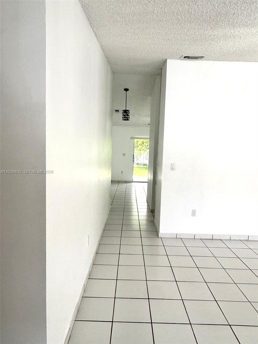 15084 Southwest 62nd Street, Unit 15084 Miami, FL 33193 - Photo 5 of 29