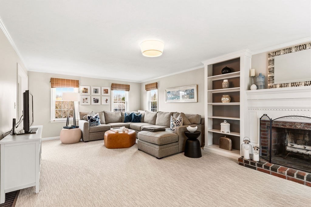 53 Elyse Road Mansfield, MA 02048 - Photo 18 of 42