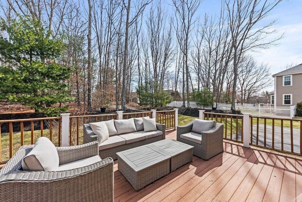 53 Elyse Road Mansfield, MA 02048 - Photo 37 of 42