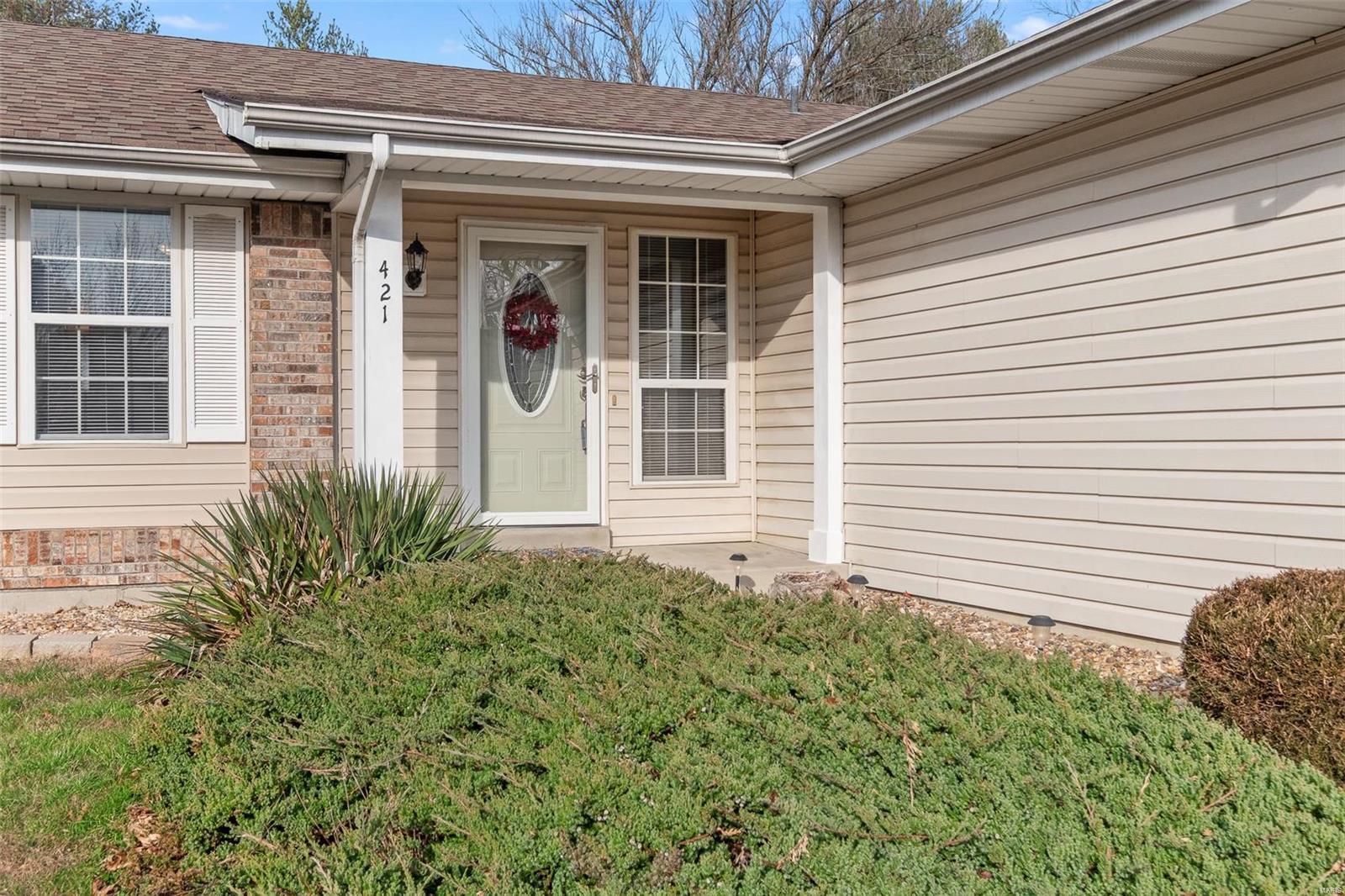 421 Talbert Court Ballwin, MO 63021 - Photo 2 of 32 Gallery Image 2