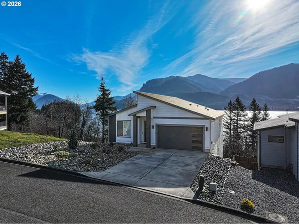 $814,000 | 250 Lower Basso Circle, Stevenson, WA 98648