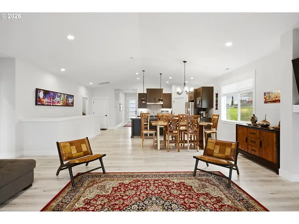 $814,000 | 250 Lower Basso Circle, Stevenson, WA 98648