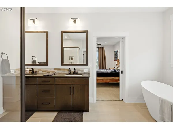 $814,000 | 250 Lower Basso Circle, Stevenson, WA 98648