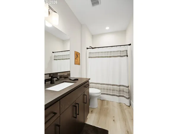 $814,000 | 250 Lower Basso Circle, Stevenson, WA 98648