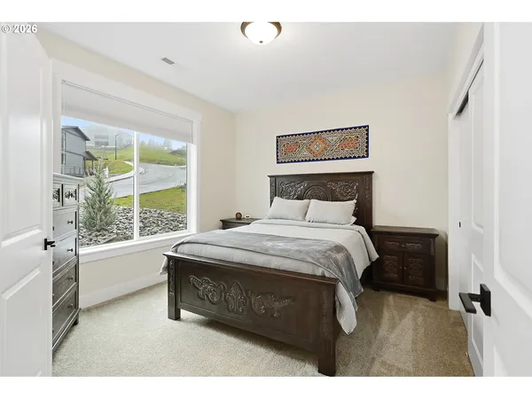 $814,000 | 250 Lower Basso Circle, Stevenson, WA 98648