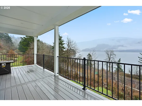 $814,000 | 250 Lower Basso Circle, Stevenson, WA 98648