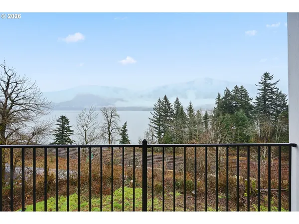 $814,000 | 250 Lower Basso Circle, Stevenson, WA 98648