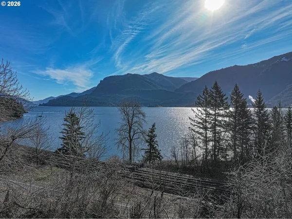 $814,000 | 250 Lower Basso Circle, Stevenson, WA 98648