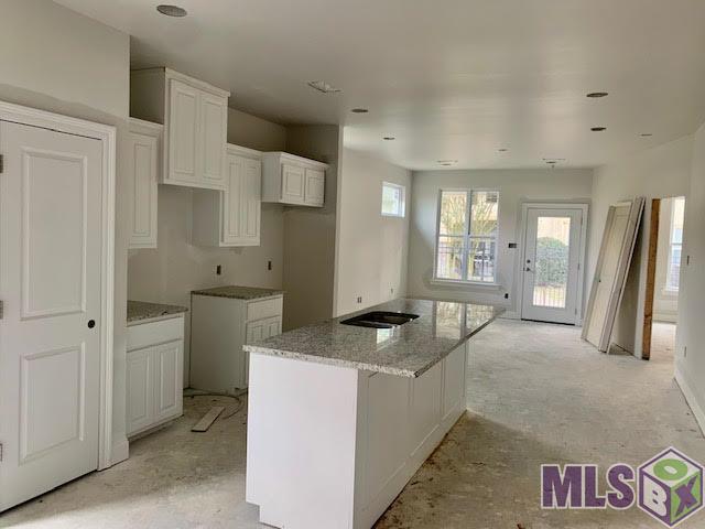 8746 Edgewater Drive Baton Rouge, LA 70820 - Photo 3 of 5 Gallery Image 3