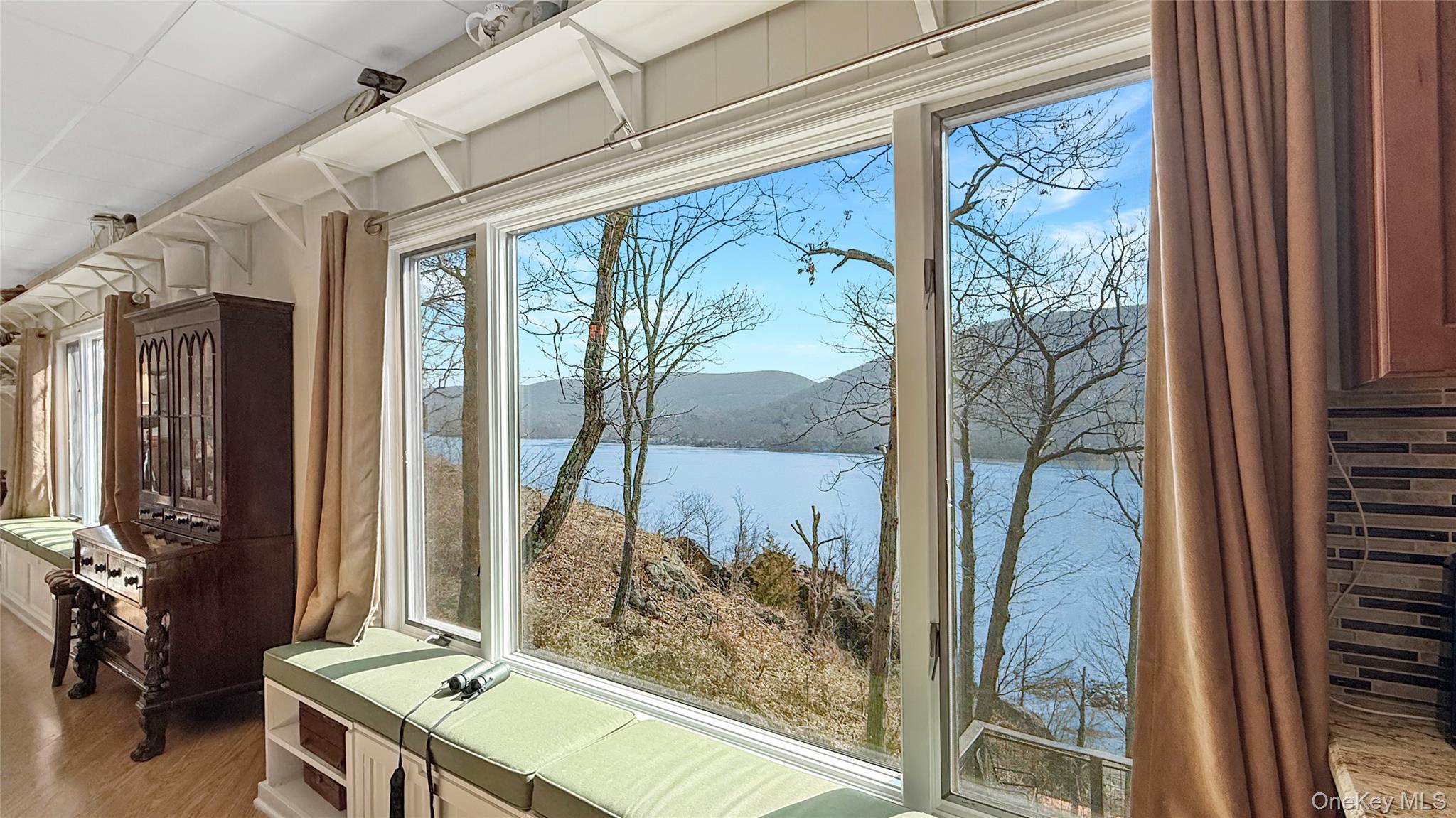 65 Mine Dock Road Fort Montgomery, NY 10922 - Photo 14 of 29