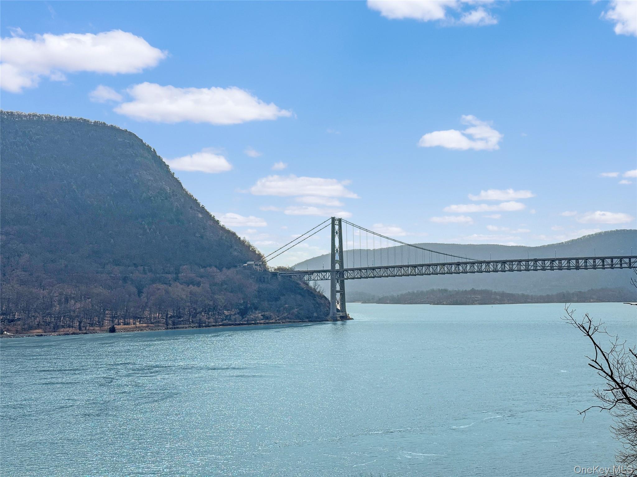 65 Mine Dock Road Fort Montgomery, NY 10922 - Photo 2 of 29