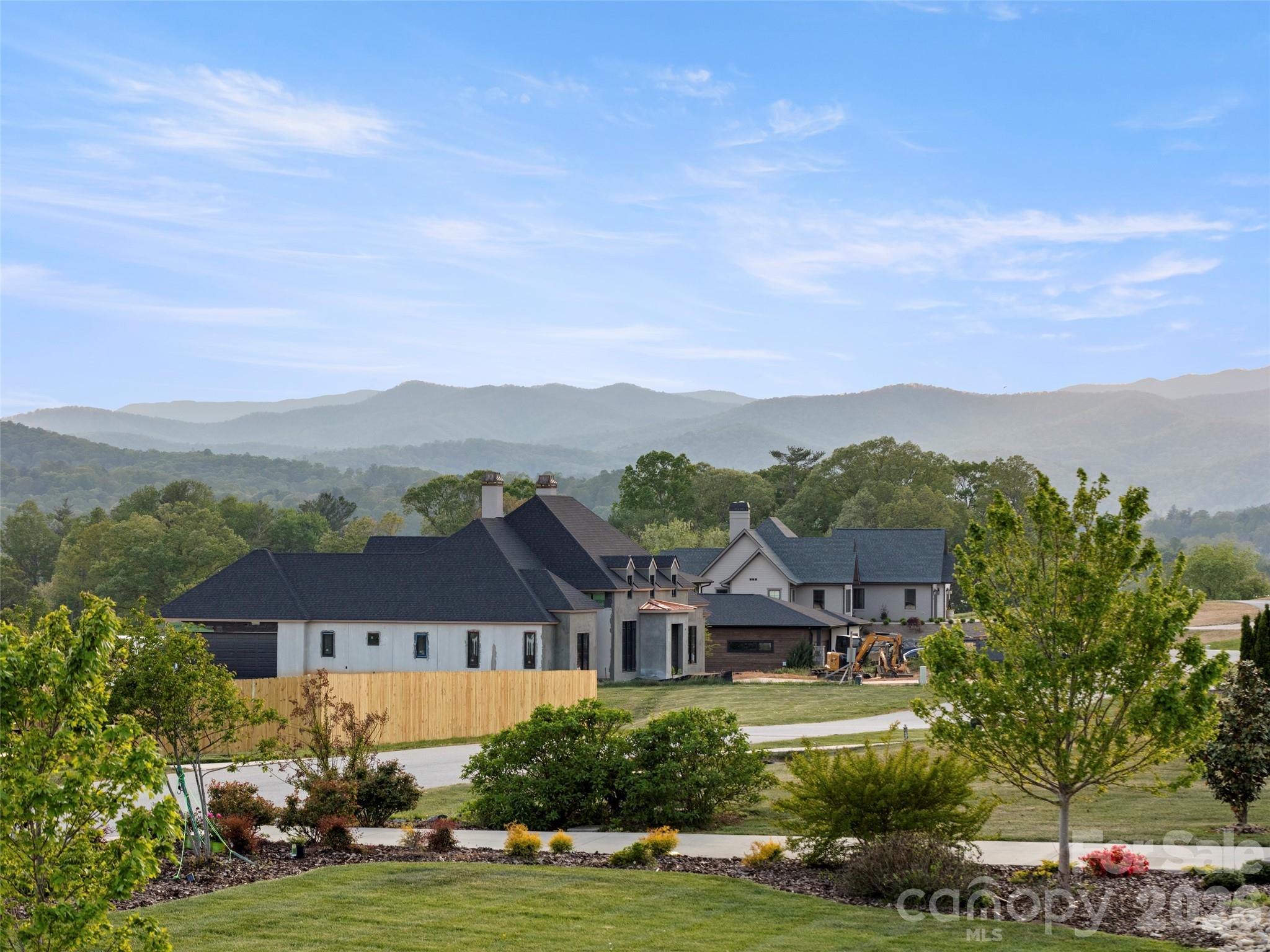 208 Majestic Ridge Road Mills River, NC 28759 - Photo 6 of 38
