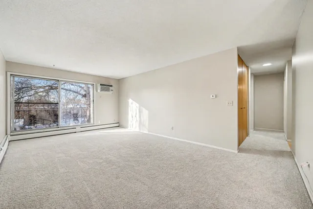 $133,000 | 183 Little Canada Road East, Unit 302, Little Canada, MN 55117