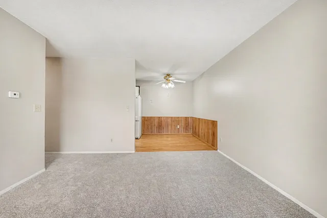 $133,000 | 183 Little Canada Road East, Unit 302, Little Canada, MN 55117