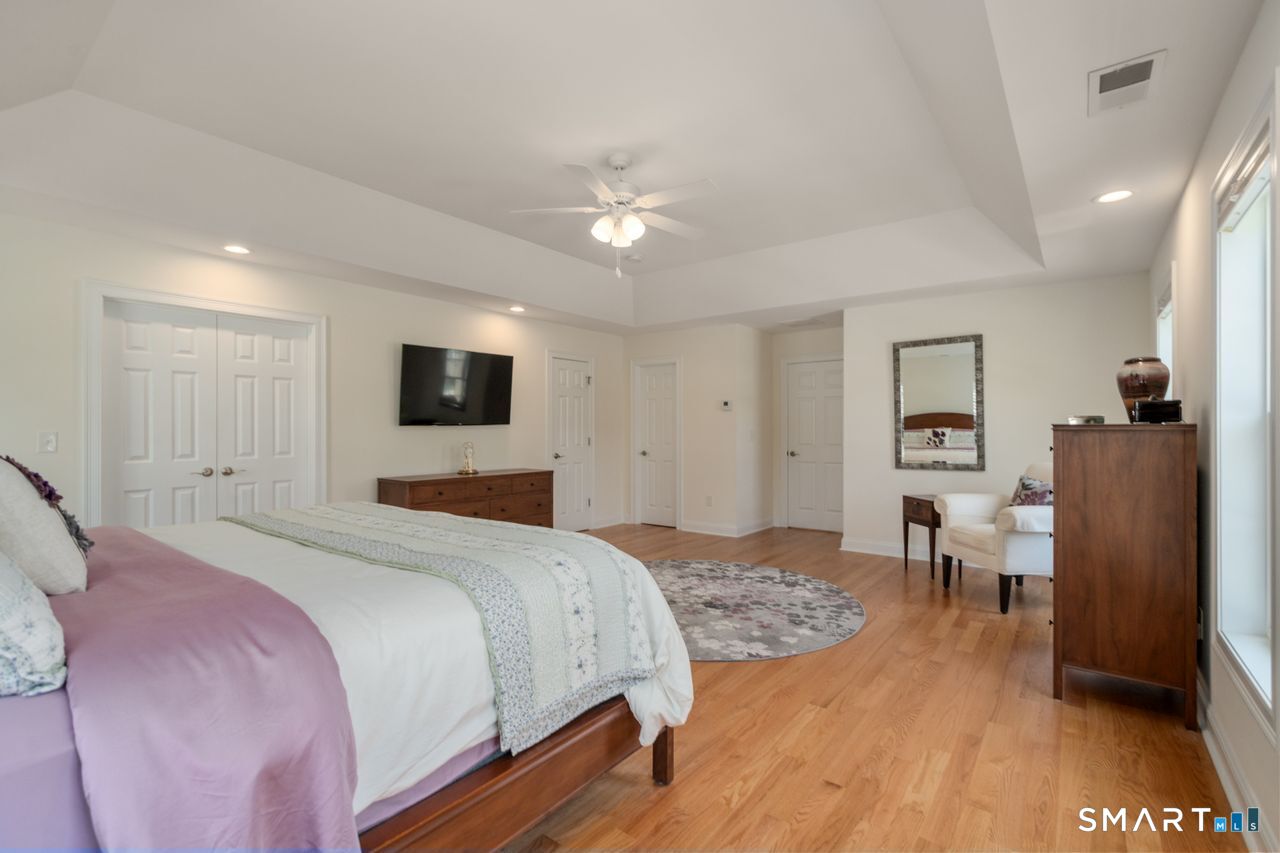 12 Stratford Road West Hartford, CT 06117 - Photo 20 of 40