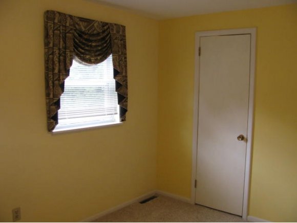 330 Anderson Road Vestal, NY 13850 - Photo 11 of 14 Gallery Image 11