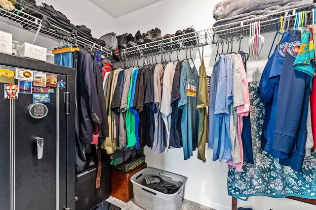 a view of a livingroom with furniture