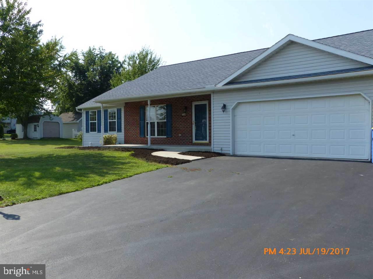 10 Coventry Cross Road, Mount Wolf, PA 17347 Compass