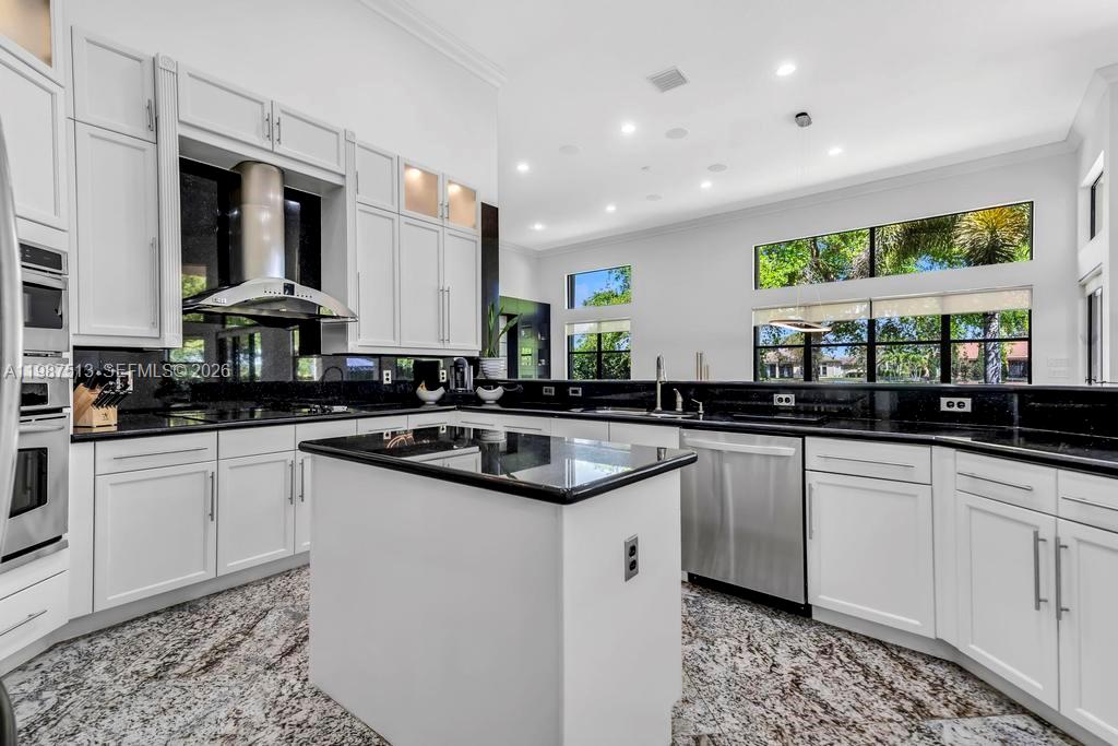 15127 Southwest 40th Street Davie, FL 33331 - Photo 18 of 55