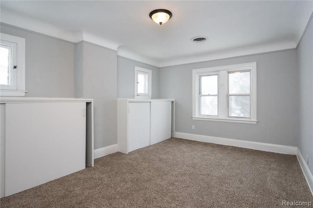 4145 Balfour Road Detroit, MI 48224 - Photo 15 of 21