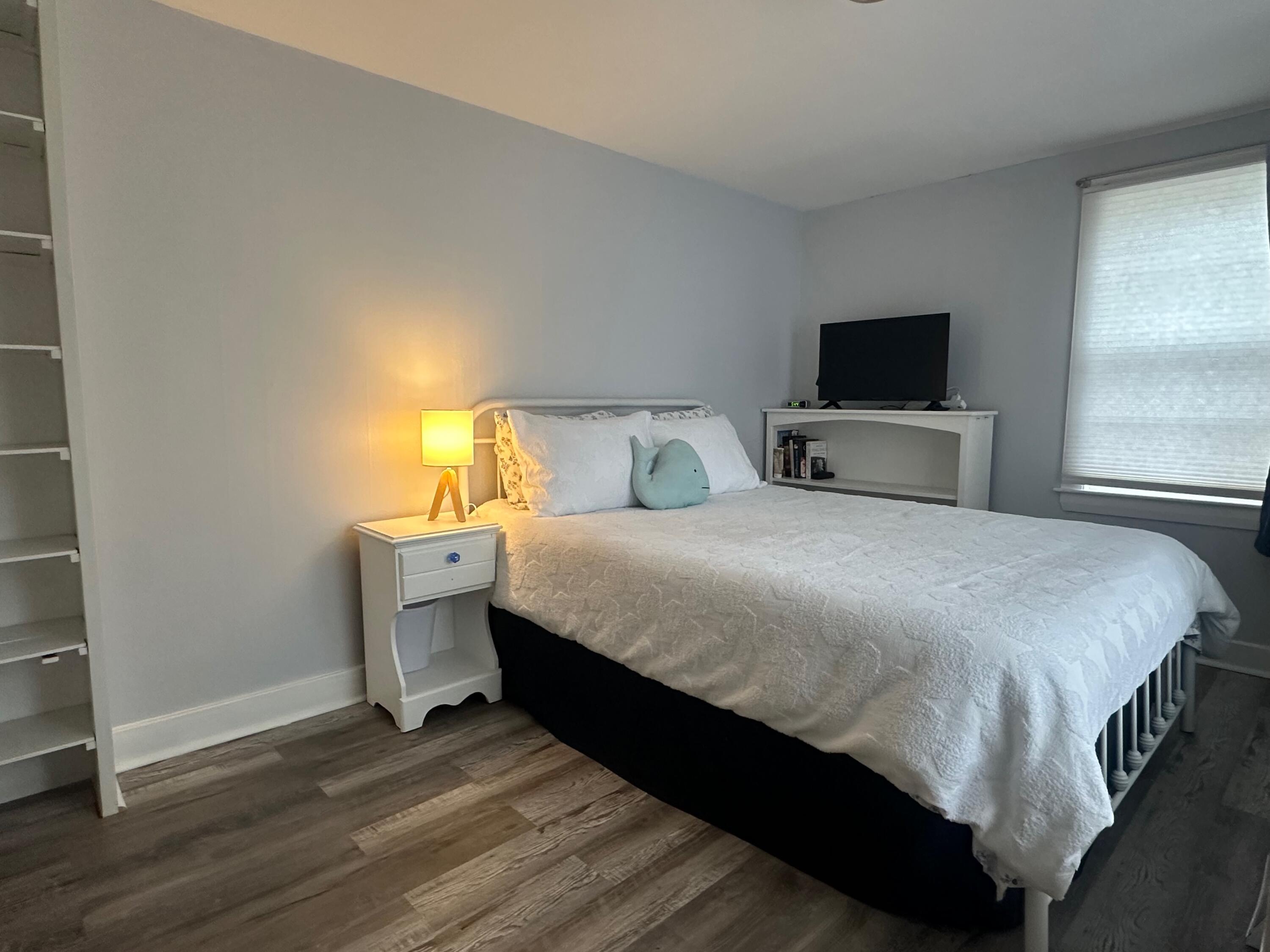 62 Pine Avenue Hyannis, MA 02601 - Photo 11 of 36 1 (12)