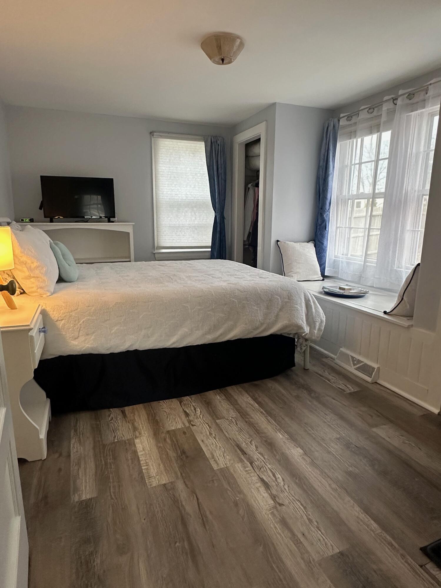 62 Pine Avenue Hyannis, MA 02601 - Photo 12 of 36 1 (7)