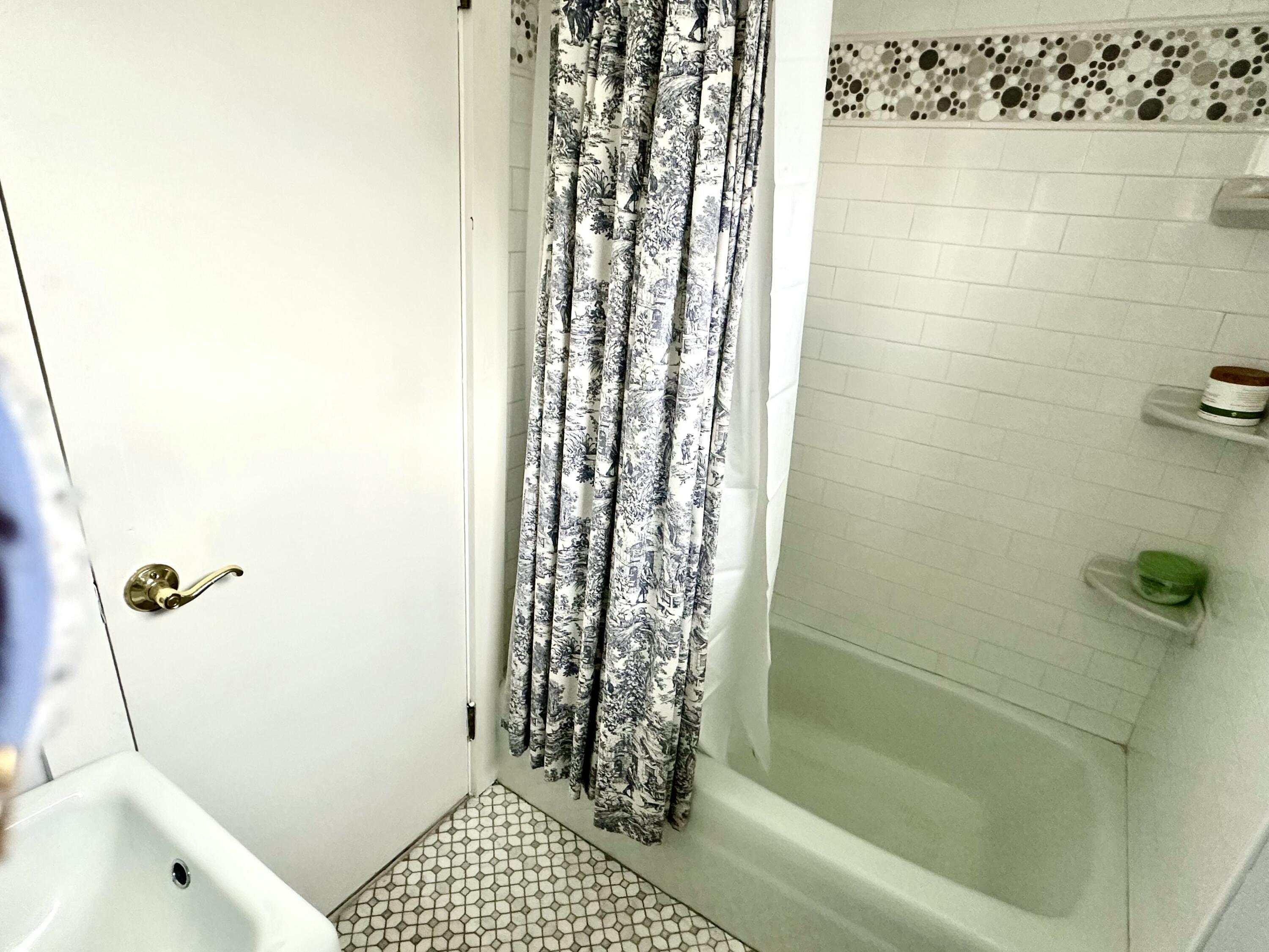 62 Pine Avenue Hyannis, MA 02601 - Photo 22 of 36 IMG_6897